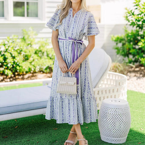 Vestido Midi Floral Lavanda com Manga Borboleta e Cinto